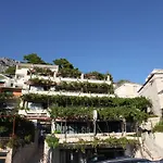 Rib بريلا