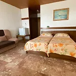 فندق مبيت وإفطار Rib 3*