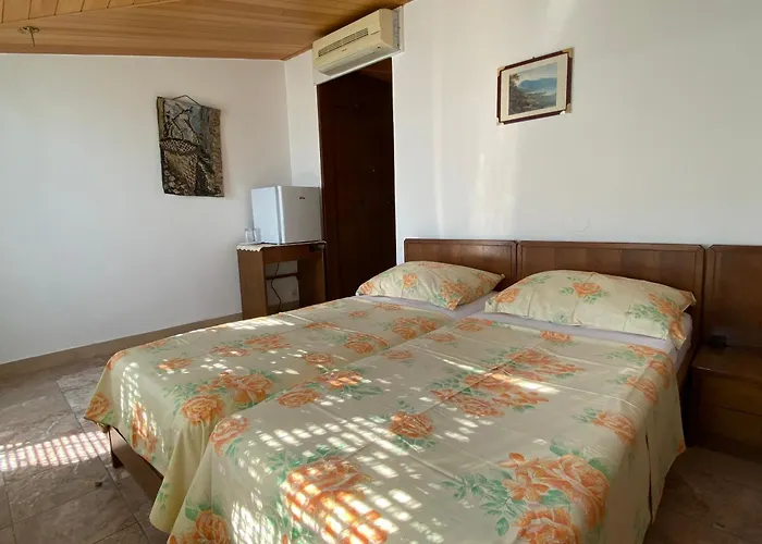 Bed & Breakfast Rib 3*