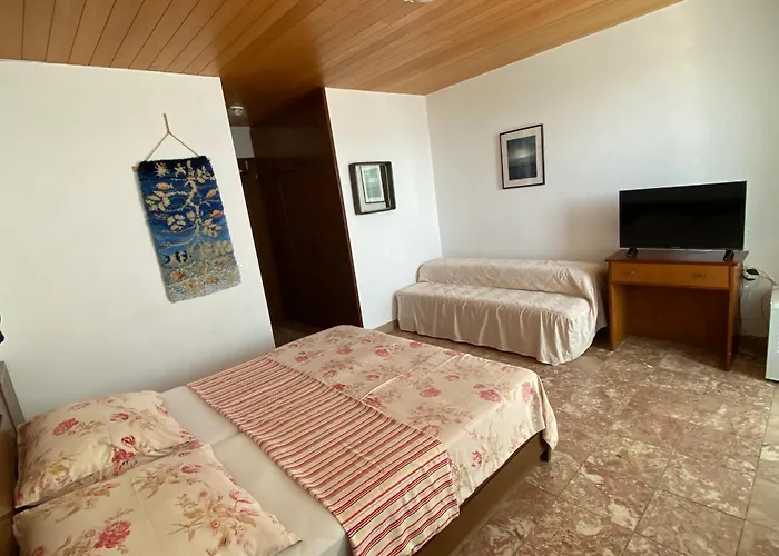 Bed & Breakfast Rib 3*