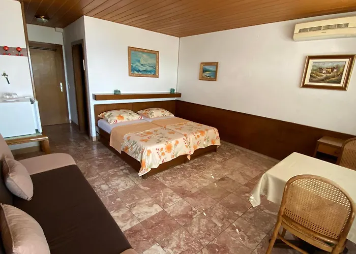 Bed & Breakfast Rib 3*