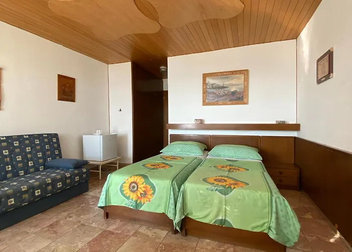 Rib Bed & Breakfast Brela