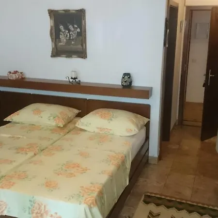 Bed & Breakfast Rib 3*