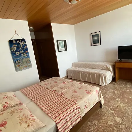 Bed & Breakfast Rib 3*